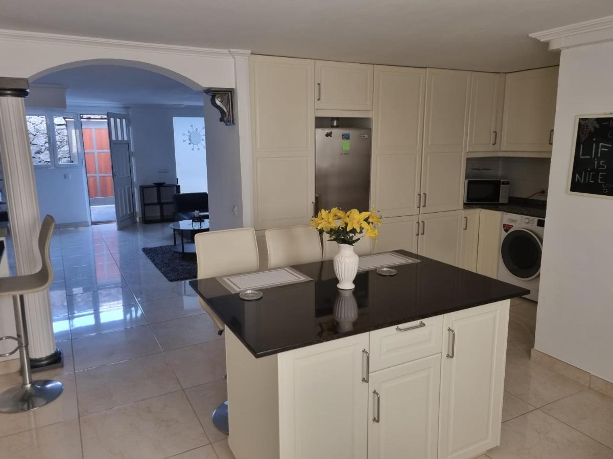 Spacious Modern Apartment In Peacefull Las Coloradas, Close To Papagayo Beaches Playa Blanca  Exterior foto